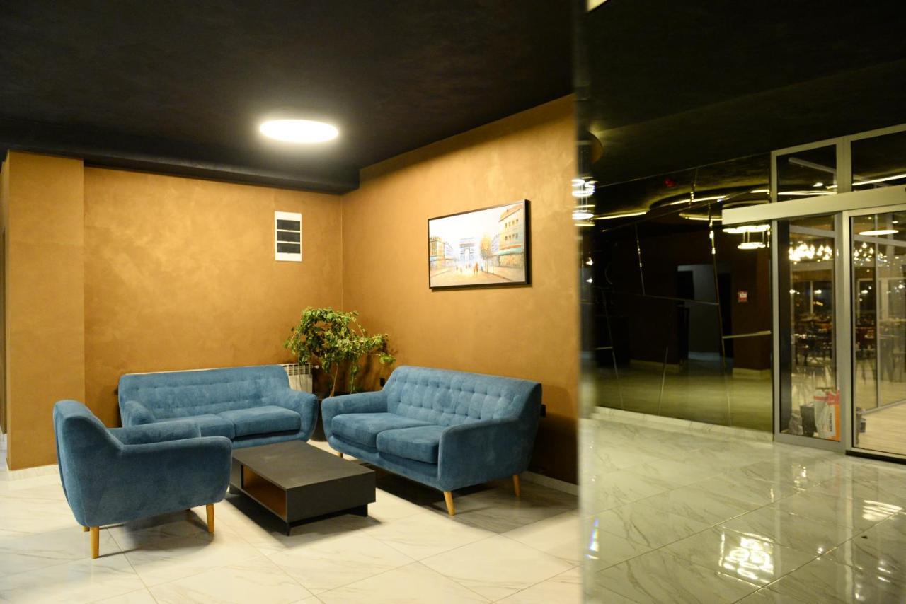 Verdisso Hotel & Restaurant 德米尔卡皮亚 外观 照片