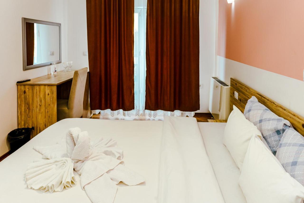 Verdisso Hotel & Restaurant 德米尔卡皮亚 外观 照片